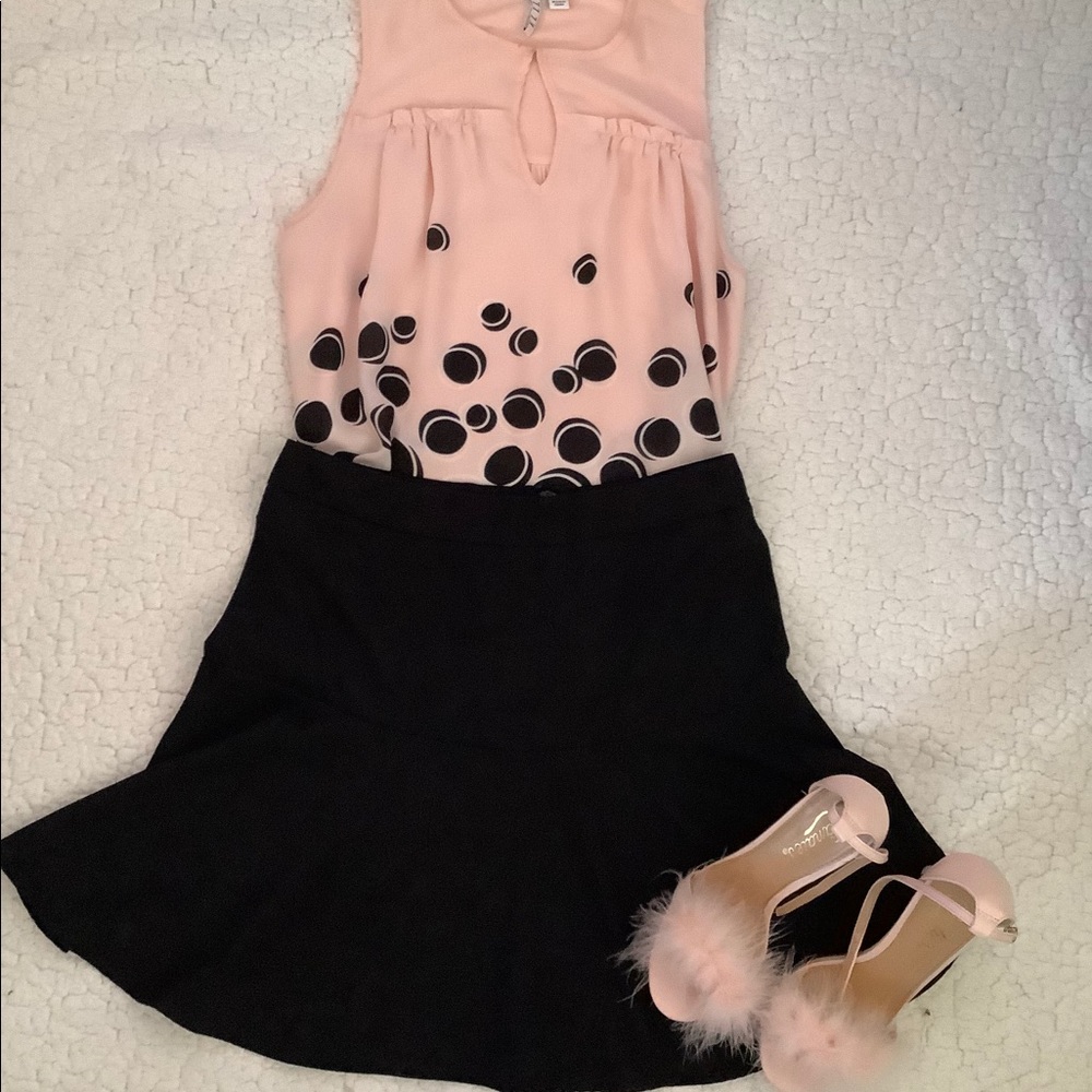 Black skirt